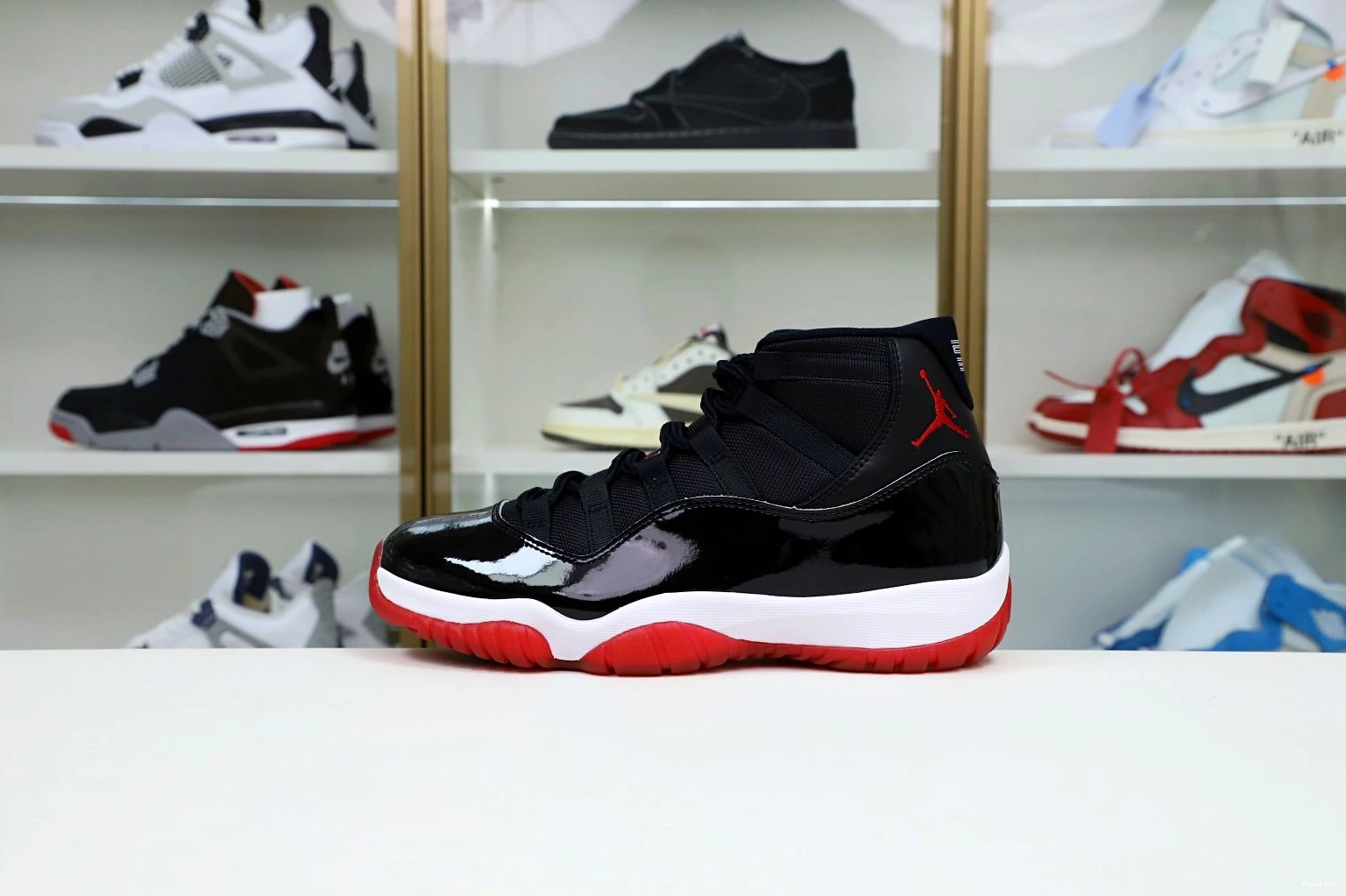 JORDAN 11 2019 RETRO AIR 'BRED' 0816